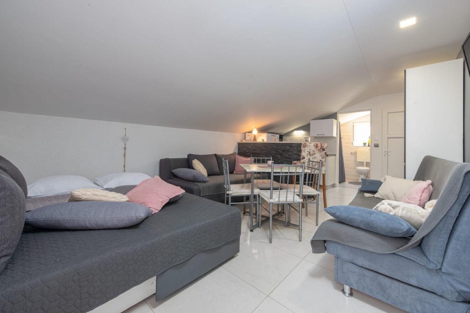 Apartments Mil - 30 M From Beach Ribarica Eksteriør billede