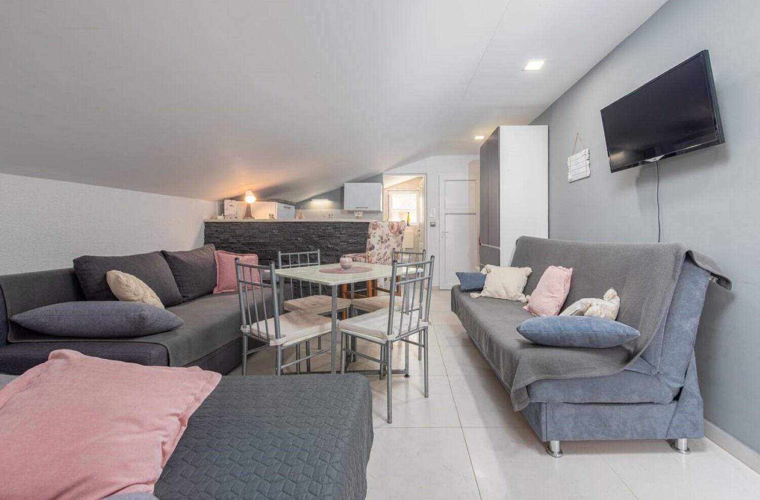 Apartments Mil - 30 M From Beach Ribarica Eksteriør billede